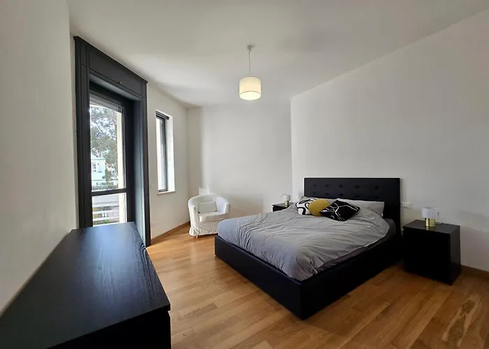 Apartment Flair 43 Rom